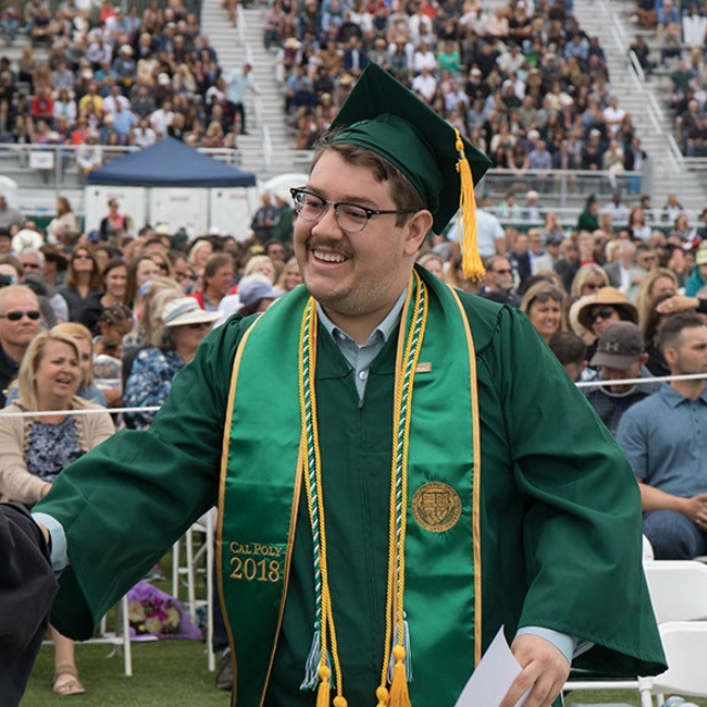 Roberto Abril Valenzuela